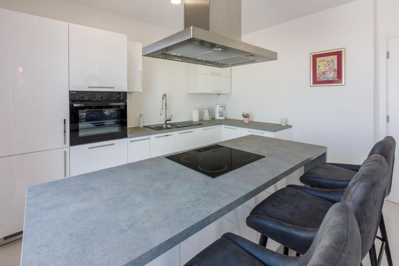 Apartments Cvetkovic Crikvenica Exterior photo