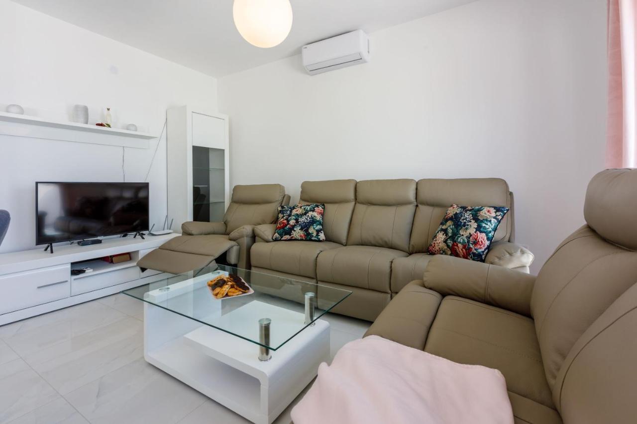 Apartments Cvetkovic Crikvenica Exterior photo